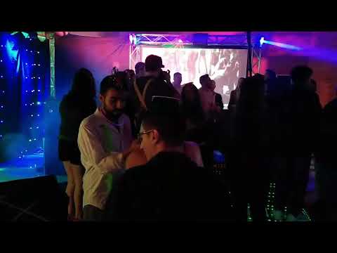 Vídeo de Pacote Gold: Cortina LED + Telão